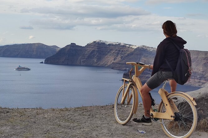 2-hour Private Wooden E-Bike Tour in Emporio Castle, Santorini - Key things to know before you book