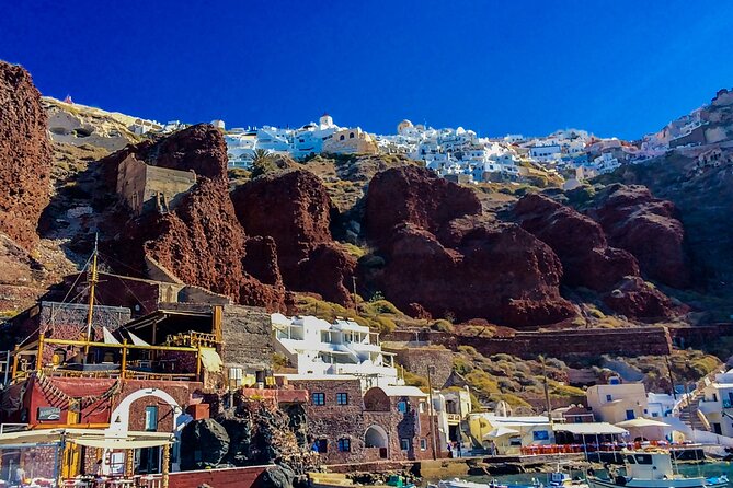 24h Luxury Santorini Transfer or Arrival or Departure one way - Key points at a glance