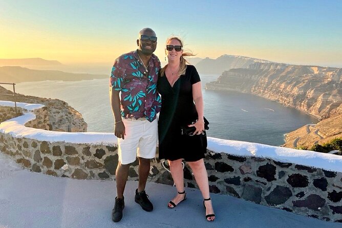 5-hour My Santorini Private Guided Tour - Exploring Santorini by air-conditioned minivan