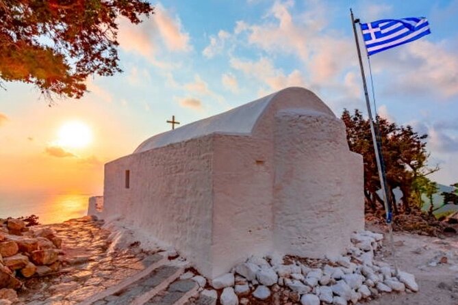5 Hour Santorini Shore Excursion for Cruise Passengers - Guides, Drivers, and the Group Experience