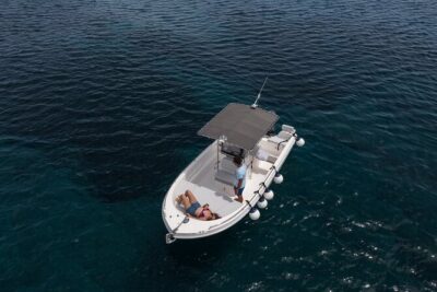 5 Hours Boat Rental in Santorini