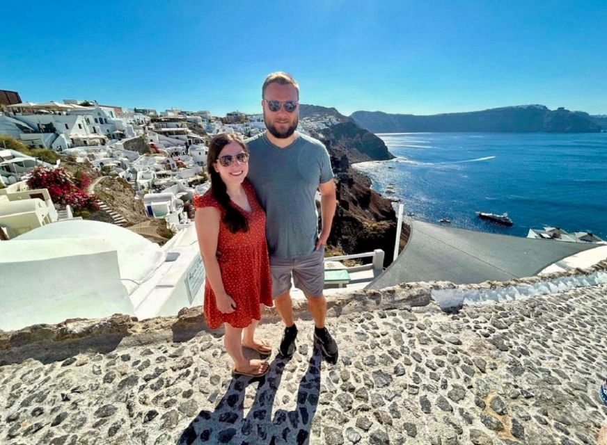 6-h Best of Santorini Sightseeing Guided Tour - Oia and the blue-dome views