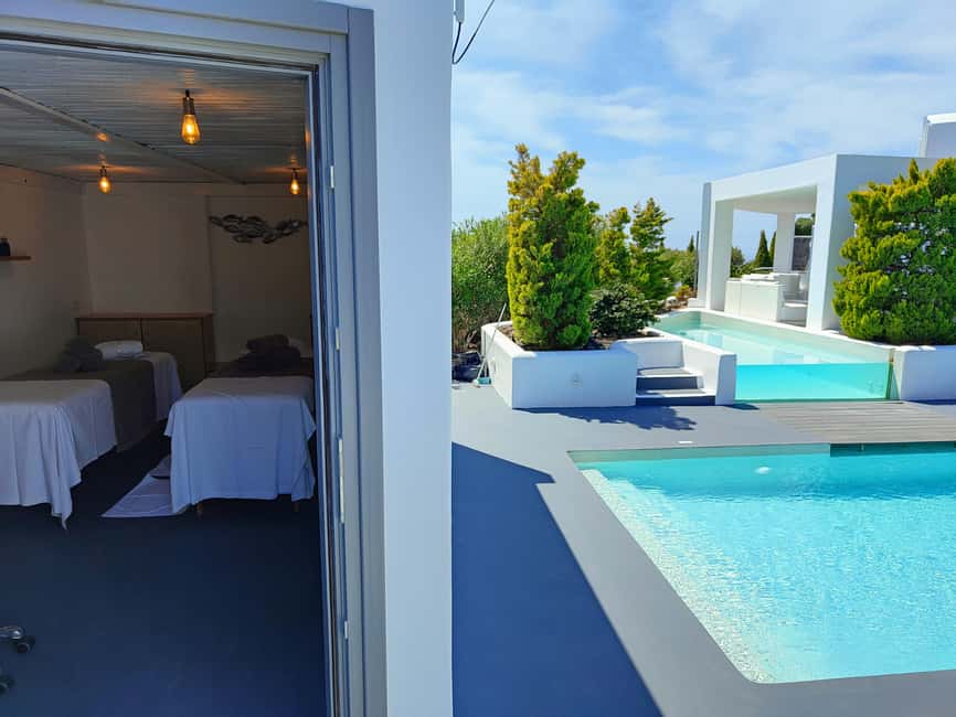 Akrotiri: 2-Hrs Aromatherapy Face & Body Ritual - Pool, fruit, and a drink after treatment