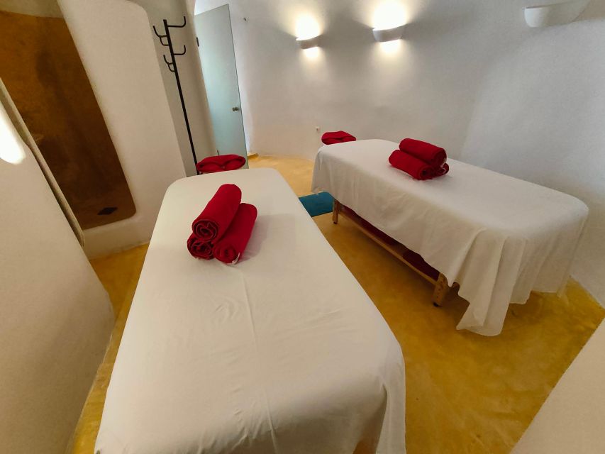 Akrotiri: Aromatherapy Couples Massage - The Private Couple’s Experience