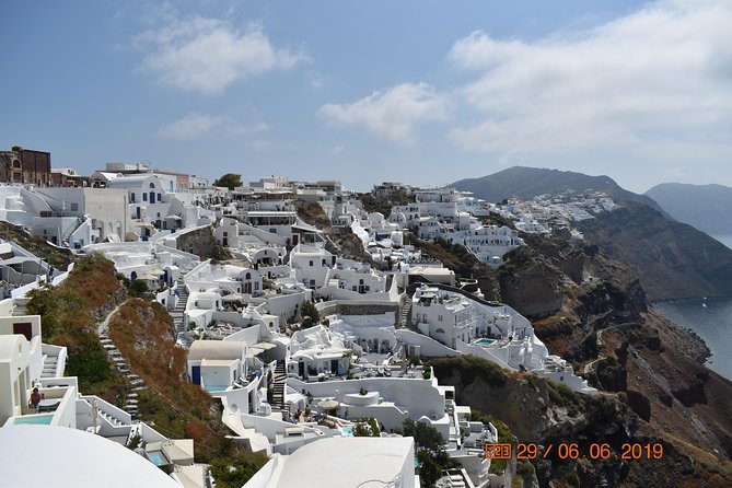 All of Santorini in 6 hours (private) - Oia in one concentrated hour