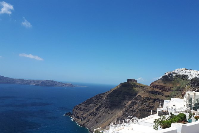 Amazing sightseeing in Santorini 2022 - Red Beach and Santorini’s volcanic colors