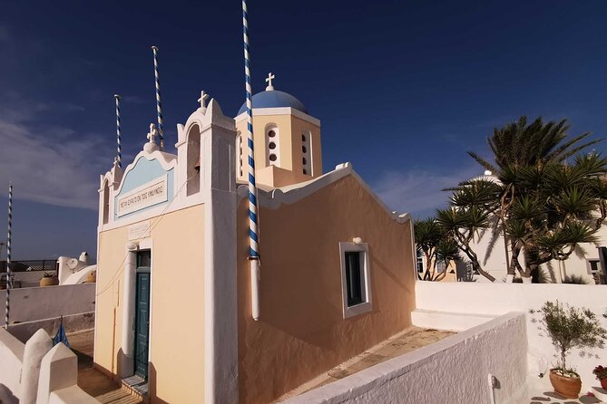 Authentic Santorini: A Self-Guided Audio Tour of Oia - A self-guided route through Oia’s maze