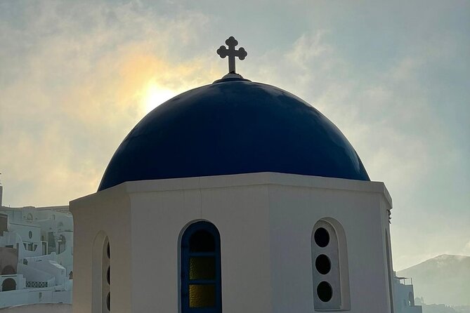 Beat The Crowds Oia Private Morning Tour - Why the early start matters in Oia