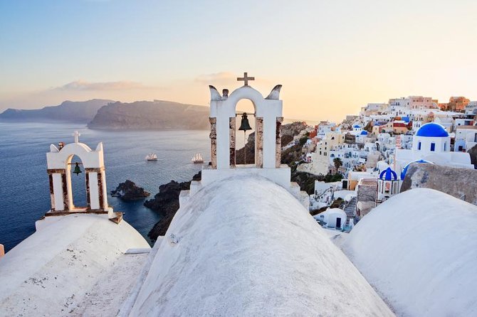 Beautiful Day Catamaran Caldera Cruise incl. Meal & Drinks - Key points at a glance