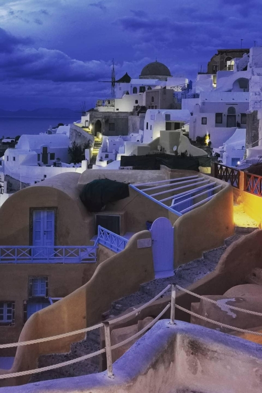 Best of Santorini 4hours Private Tour - A private vehicle changes the pace