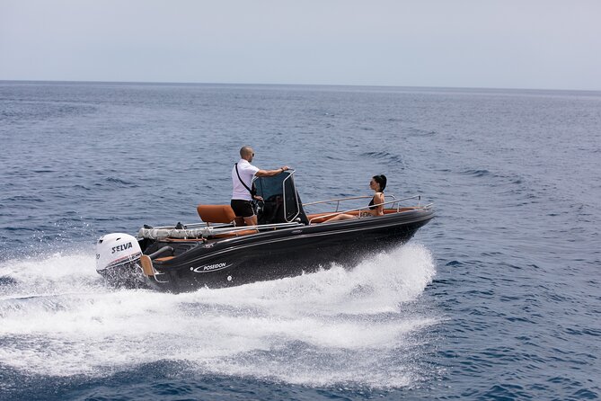 Boat Rental in Santorini License Free - What the $469.24 price really covers