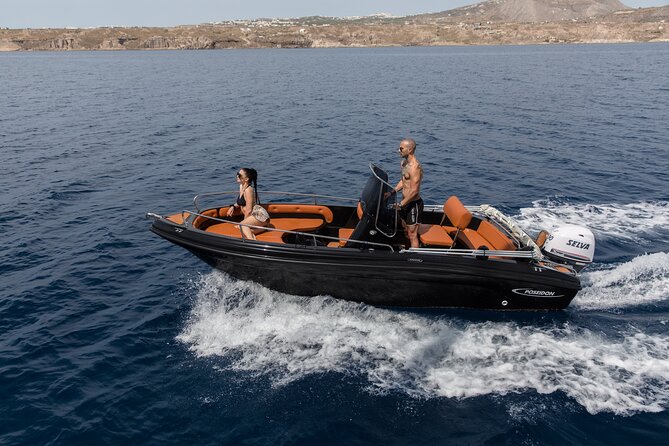 Boat Rental in Santorini License Free - The boat and service experience