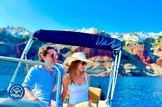 Boat Rental in Santorini - Getting down to Ammoudi Bay