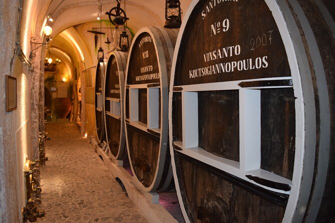 Cooking Class and Wine Tasting in Santorini - Timing, pickup, and group size