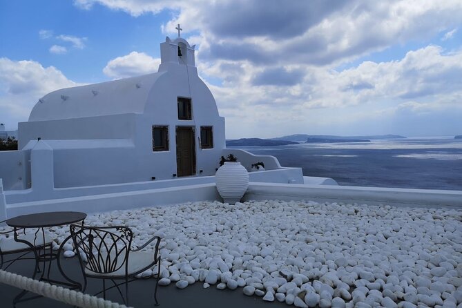 Discover Best Of Santorini with Locals Small Group Half Day Tour - Why this half-day route works for Santorini