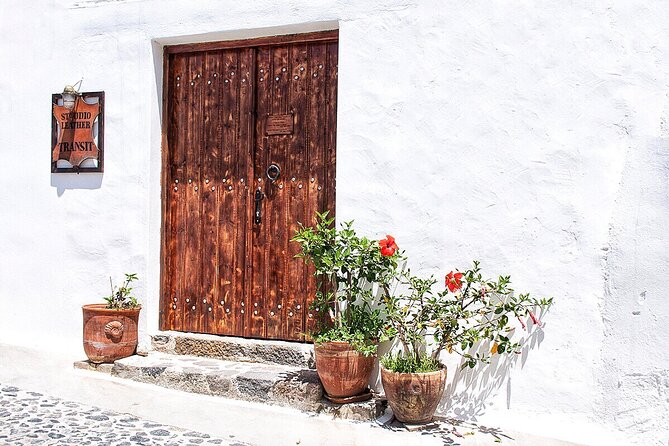 Discover the Cultural Heart of Santorini with Mεliton Tours - Pyrgos gives you old Santorini without the cliffside crush