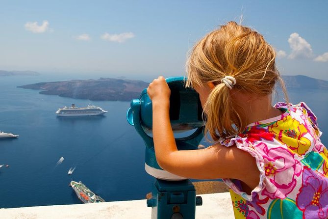 Early Season Experience: 3-hours Santorini Volcano and Hot Springs Trip - Sailing across the caldera