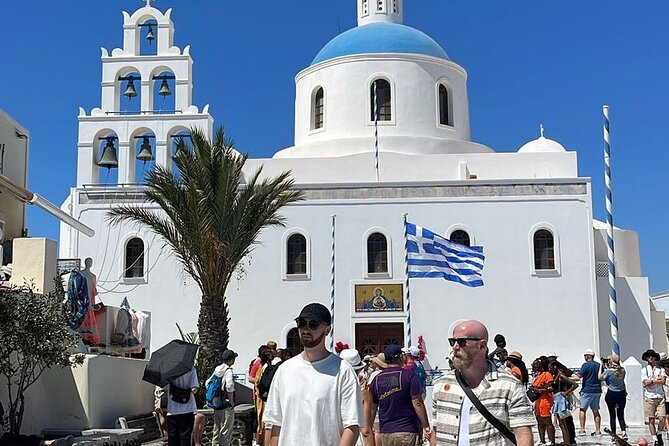 Enjoy the best of Santorini with our Private Tour! - What the private vehicle changes