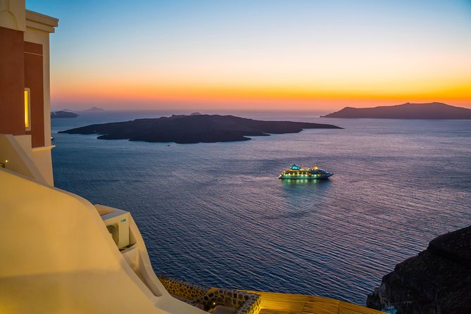 Explore Santorini with a Local - 4 Hours Private Tour - Cruise passengers need a clear meeting plan