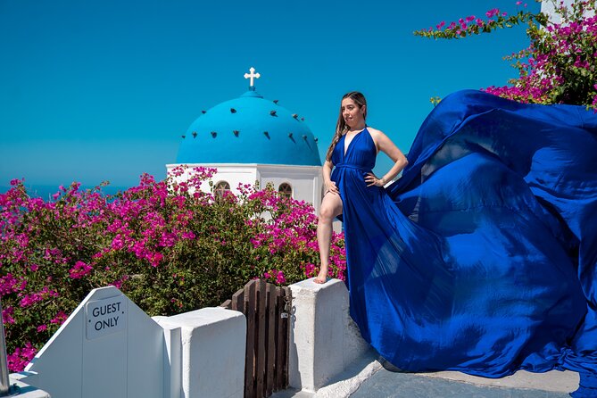Flying Dress Photoshoot in Oia Private entry to Blue Dome - Is $236.59 per person fair?