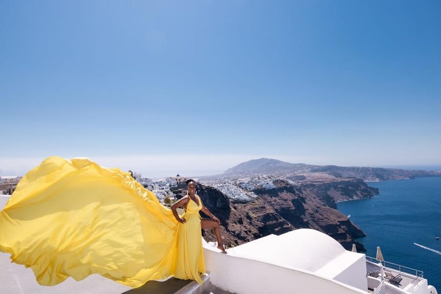 Flying dress Photoshoot in Santorini with Hotel Pickup - Key points to know before you book