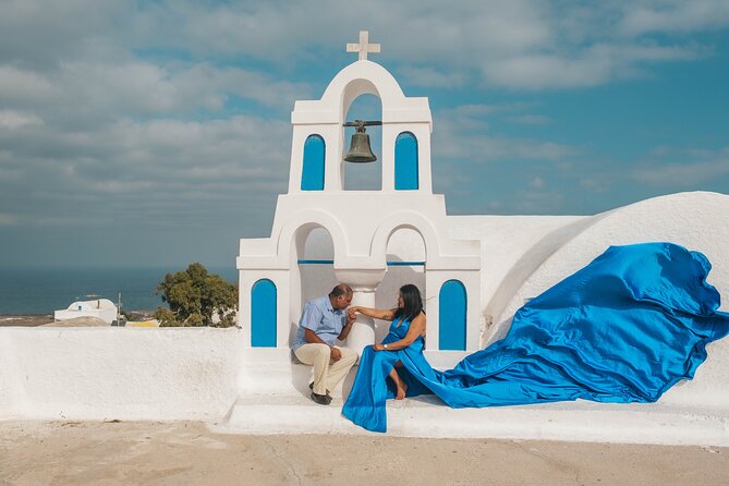 Flying Dress Photoshoot Santorini - The flying dress idea in Santorini