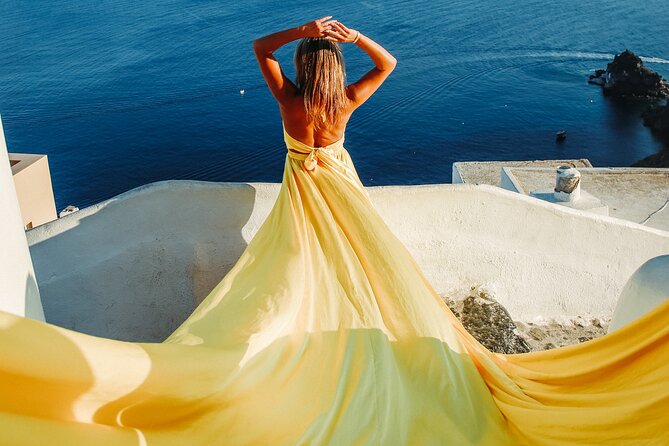 Flying Dress Photoshoot Santorini - Choosing from more than 60 dresses