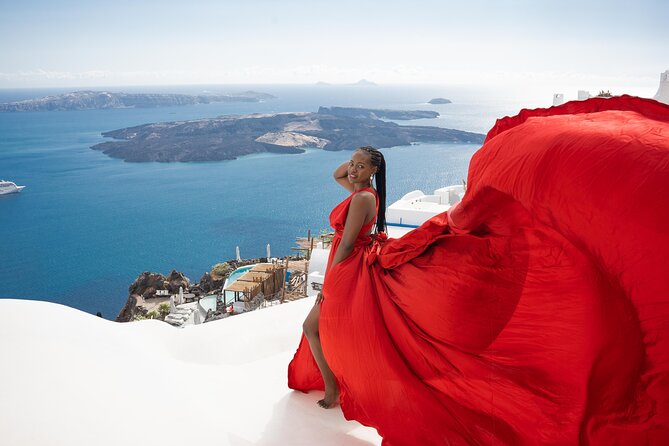 Flying Dress Photoshoot Tour in Santorini & Pick up - How much value do you get for $83?