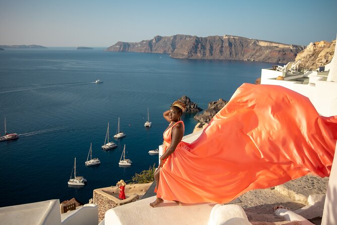 Flying Dress Photoshooting Santorini - What makes the flying dress photographs different