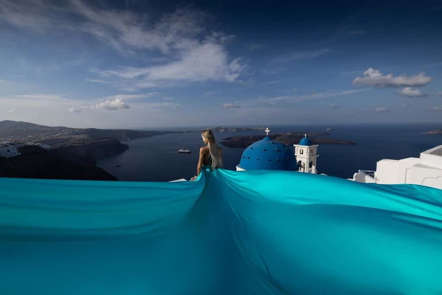 Flying Dress Santorini - Starting beside Buddha-Bar