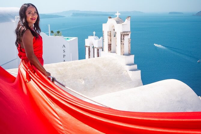 Flying Dress Santorini Photoshoot - Why this photoshoot works in Oia