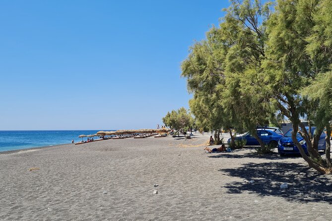 Full-Day Private Tour of Santorini Caldera & The Most Famous Sightseeing - Akrotiri Lighthouse adds open sea and a quieter mood