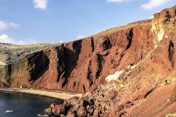 Half-Day Private Tour in Santorini - Why the private vehicle matters on a short island visit