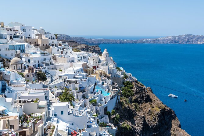 Half-Day Private Tour in Santorini - Firostefani: a short stop for classic Santorini pictures