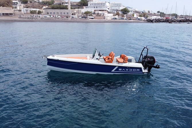 Half Day Saxdor Boat Rental in Santorini - Morning or afternoon: choose your mood