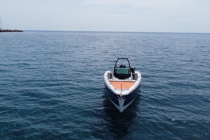 Half Day Saxdor Boat Rental in Santorini - Safety, comfort, and limits