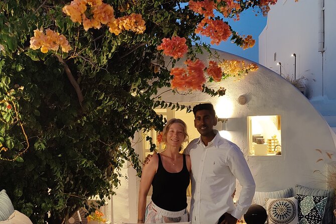 Half-Day Traditional Micro Restaurant in Santorini - A Greek evening built around parea
