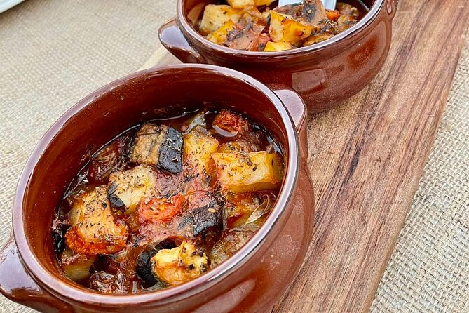 Half-Day Traditional Micro Restaurant in Santorini - Meze courses that explain Greek home cooking