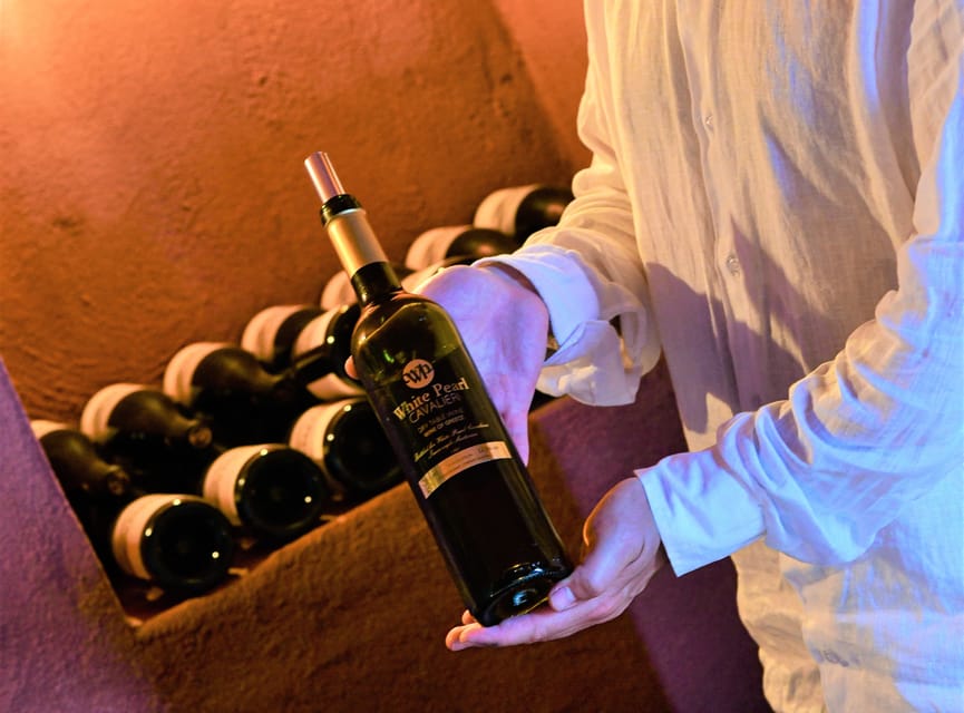 Imerovigli: Premium Wine Tasting with Caldera and Sea Views - Why this Imerovigli wine tasting works