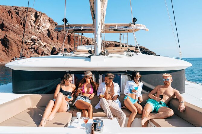 Luxury Santorini Catamaran Cruise: Lunch, BBQ, Drinks, Transfers - Why this catamaran cruise works so well in Santorini
