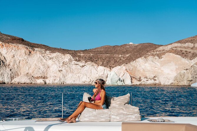 Luxury Santorini Sunset Cruise: Dinner, BBQ, Open Bar, Transfers - Why this Santorini cruise works so well at sunset
