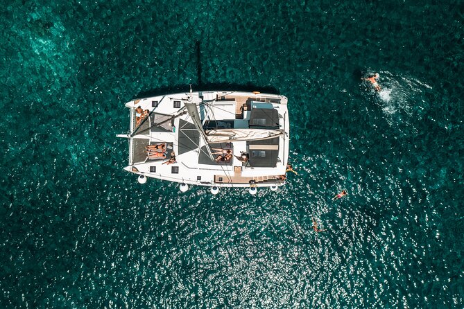 Majestic Catamaran Caldera Cruise with Snacks, Meal & Drinks - Key points before you book