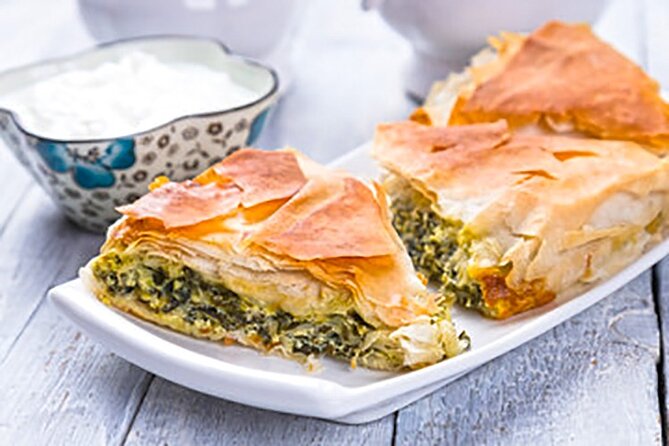 Miss Anna Santorini Cooking Class - Why this Santorini cooking class feels personal