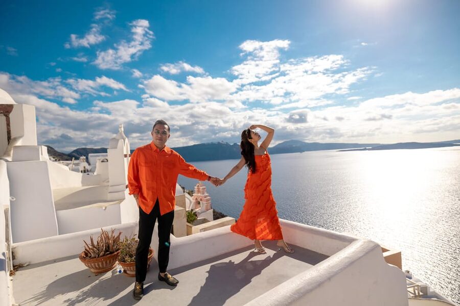 Oia: Couple photoshoot with 30 edited Photos - Is $169 Good Value for Santorini?