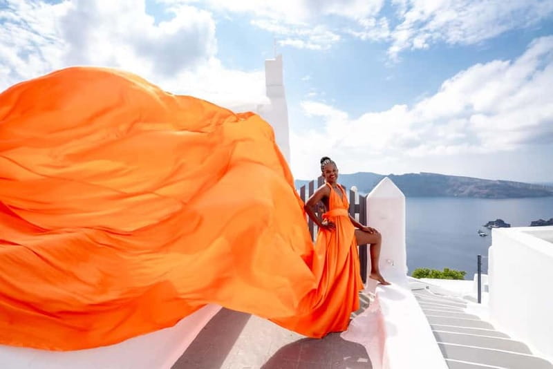 Oia: Santorini Photoshoot with Flying Dress Rental Option - Timing, comfort, and practical details