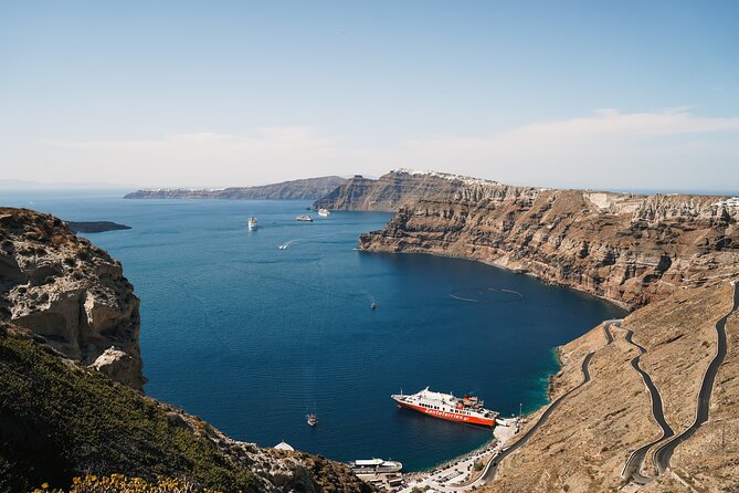 One Day in Santorini from Cruise Ship: Ultimate Island Tour - Why the private vehicle matters on a short route