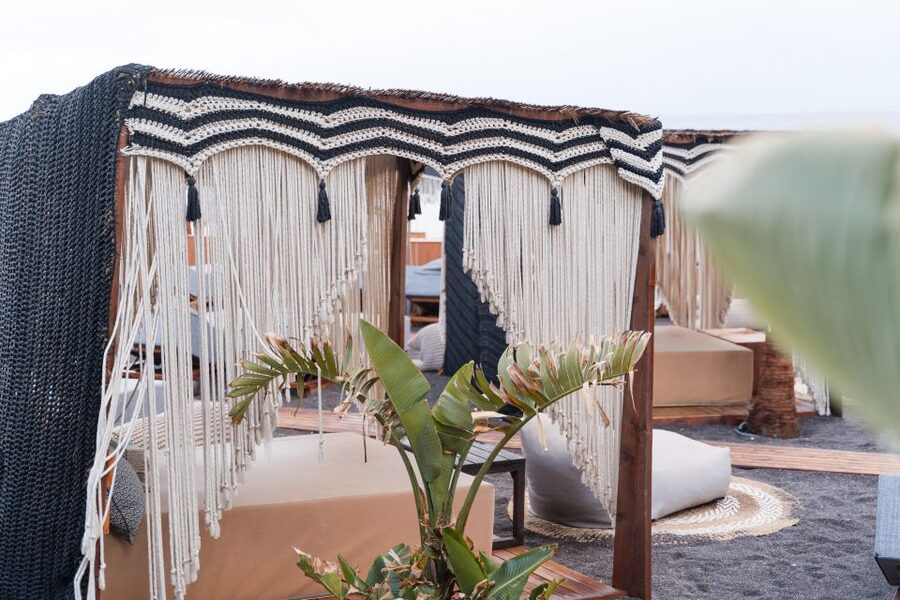 Perivolos Beach: Sun-Bed Experience FortyOne Bar Restaurant - Is the $117 price good value?