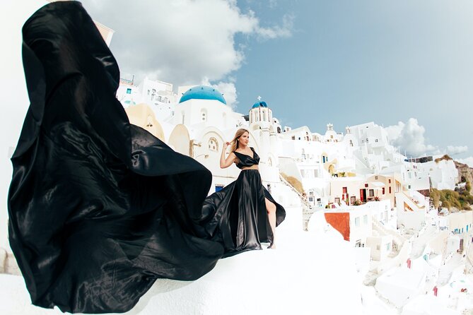 Photoshoot in Flying Dresses in Santorini - What you receive after the camera stops