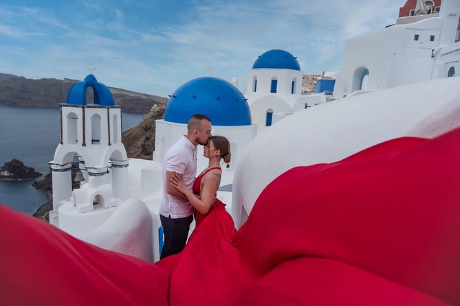 Photoshoot in Santorini Oia - Meeting Near the Virgin Mary Church