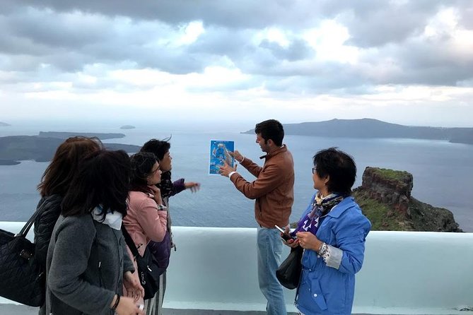 Private 5 Hours Highlights Tour by Native Guide with Wine Tasting - Mercedes transport and the value of a private guide